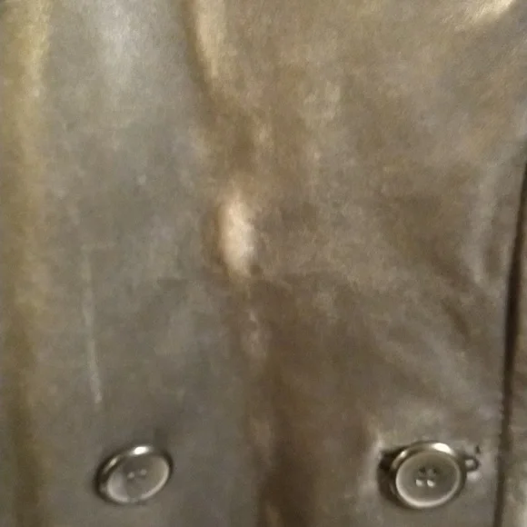 Danier button front belted black leather jacket ladies US size 6 - Picture 4 of 15